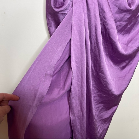 House of CB Skirt Lavender Purple Satin Constance Asymmetrical Split sz M - Picture 8 of 8